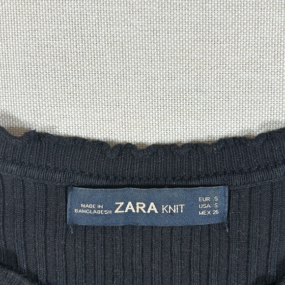 ZARA Womens Black Ribbed Knit Crop Top Long Sleeve Lettuce Hem Stretch S - Picture 10 of 10